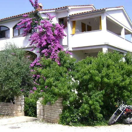 Apartman Vera Apartman *