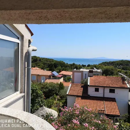 Apartment Apartman Vera Premantura