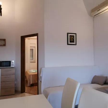 Apartment Apartman Vera *